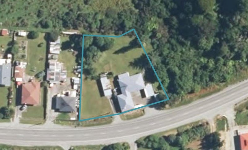 419 Main Road, Kaiata, Greymouth - Carousel 1