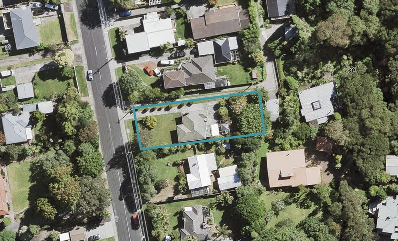 152 Atkinson Road, Titirangi, Auckland - Carousel 1