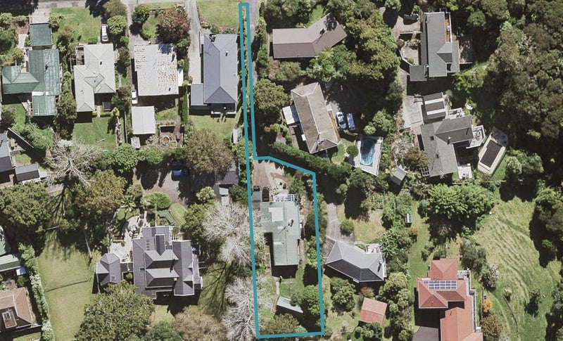 13 Vienna Place, Birkenhead, Auckland - Carousel 1