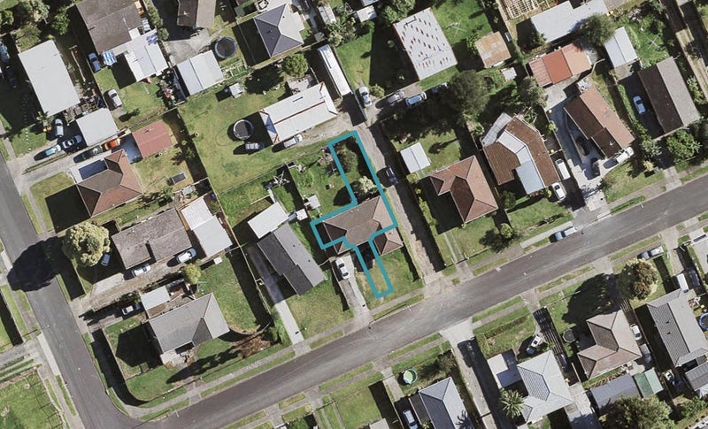 6D Gambare Place, Wattle Downs, Auckland - Carousel 1