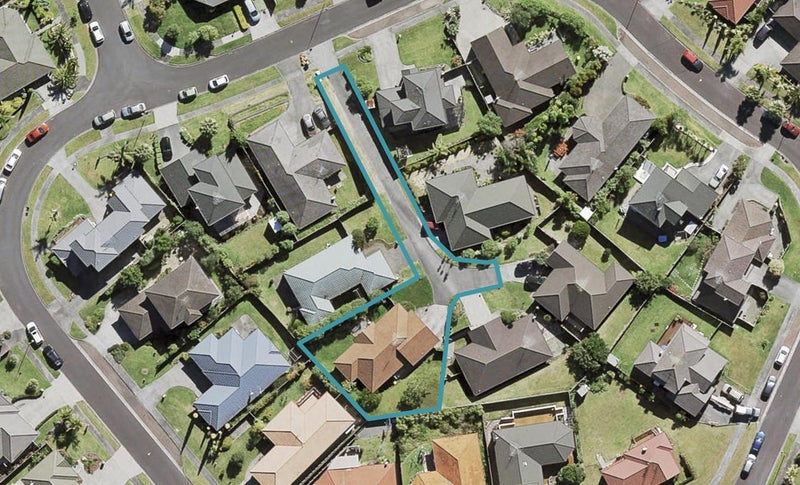 13 Black Teal Close, Unsworth Heights, Auckland - Carousel 1