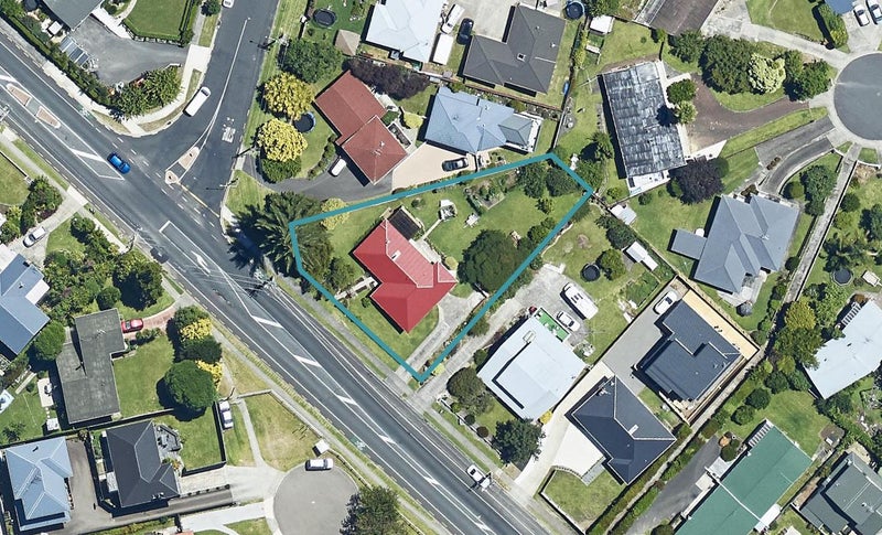 129 Bellevue Road, Brookfield, Tauranga - Carousel 1