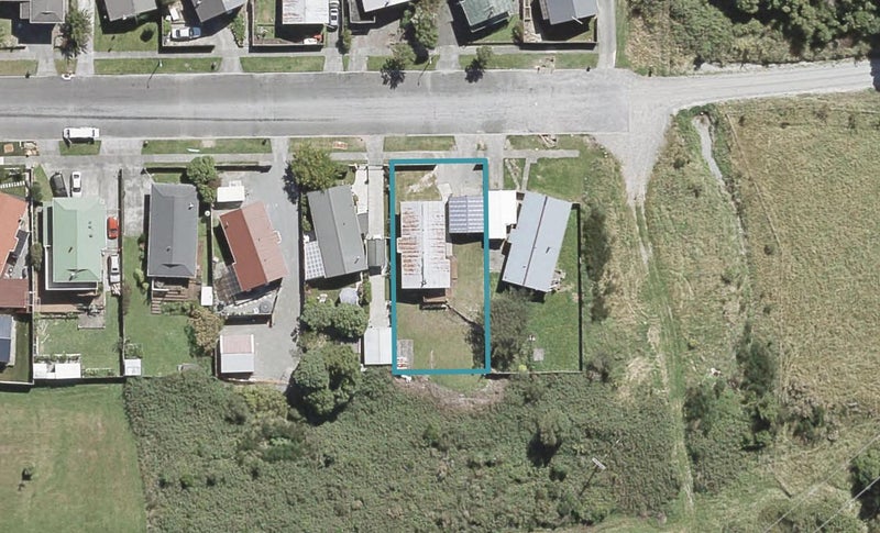 98 Gillespies Road, Birchville, Upper Hutt - Carousel 1