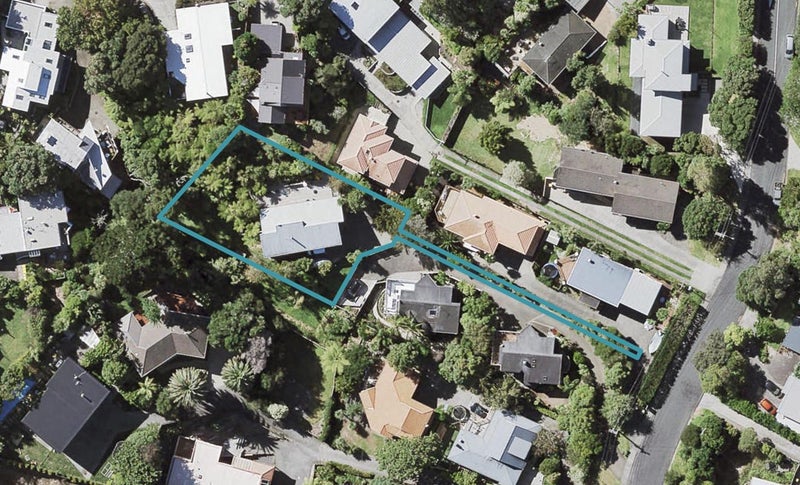 70 Heathcote Road, Castor Bay, Auckland - Carousel 1