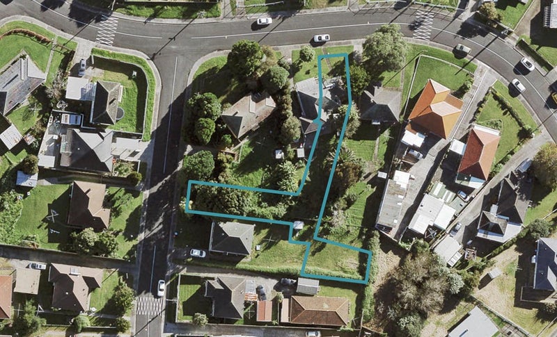 7 Kopakopa Lane, Mount Roskill, Auckland - Carousel 1