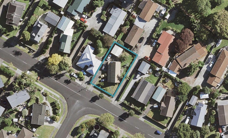 127 Carnoustie Drive, Wattle Downs, Auckland - Carousel 1