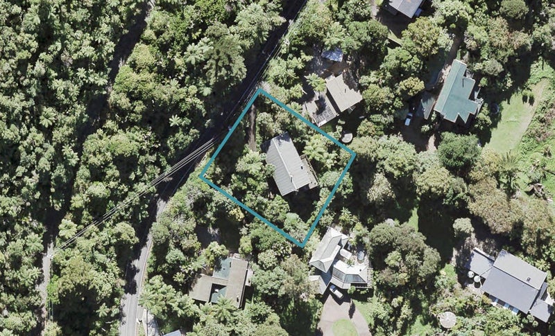 358 Forest Hill Road, Waiatarua, Auckland - Carousel 1