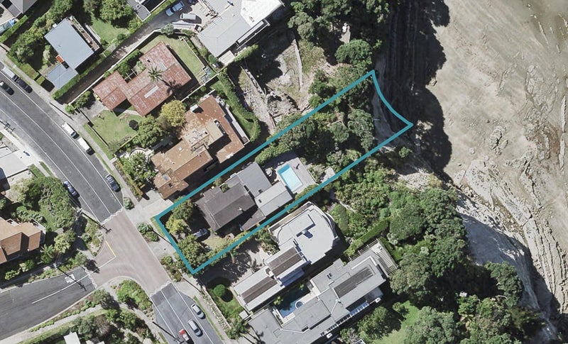 50 Seacliffe Avenue, Belmont, Auckland - Carousel 1