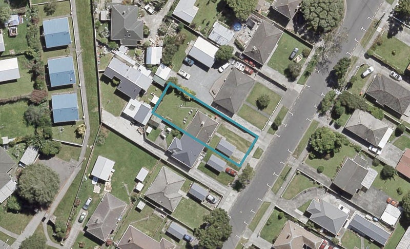 9 Molesworth Street, Taita, Lower Hutt - Carousel 1