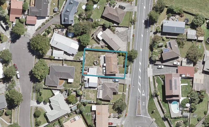 114 Gemstone Drive, Birchville, Upper Hutt - Carousel 1