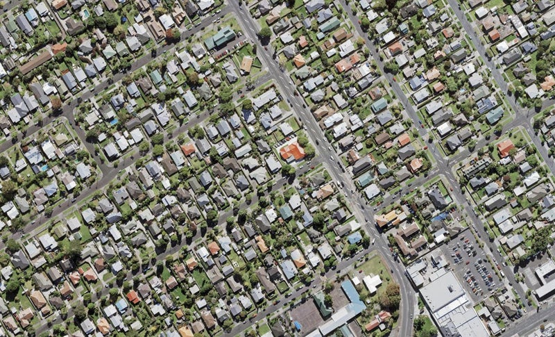5 Alberta Street, Point Chevalier, Auckland - Carousel 1