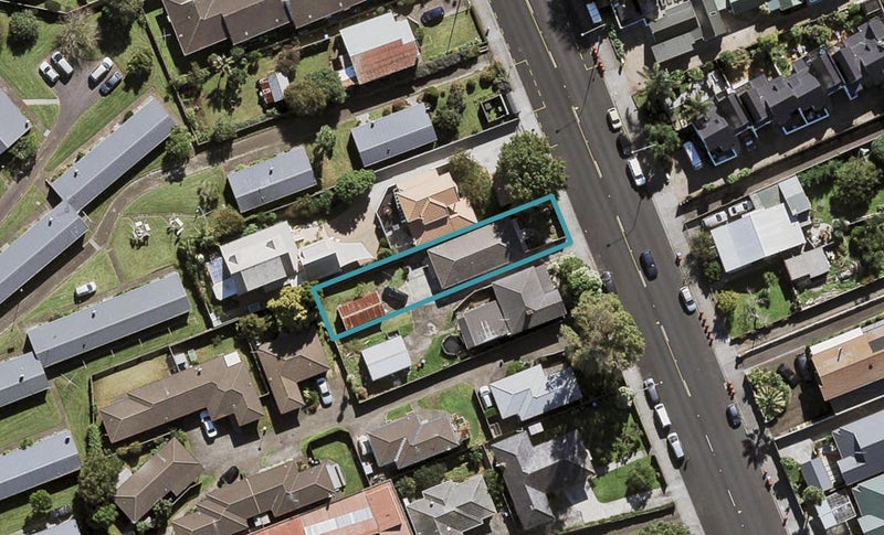 857 Manukau Road, Royal Oak, Auckland - Carousel 1