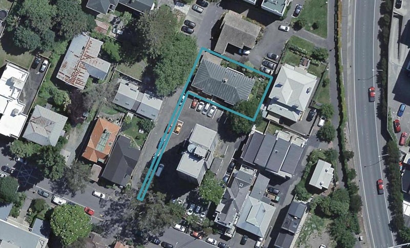 4/4 Inverlochy Place, Te Aro, Wellington - Carousel 1