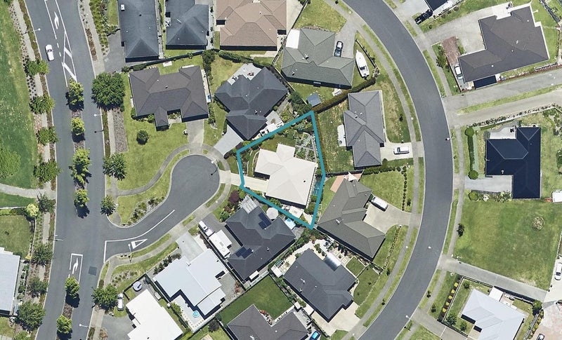5 Delta Close, Pyes Pa, Tauranga - Carousel 1