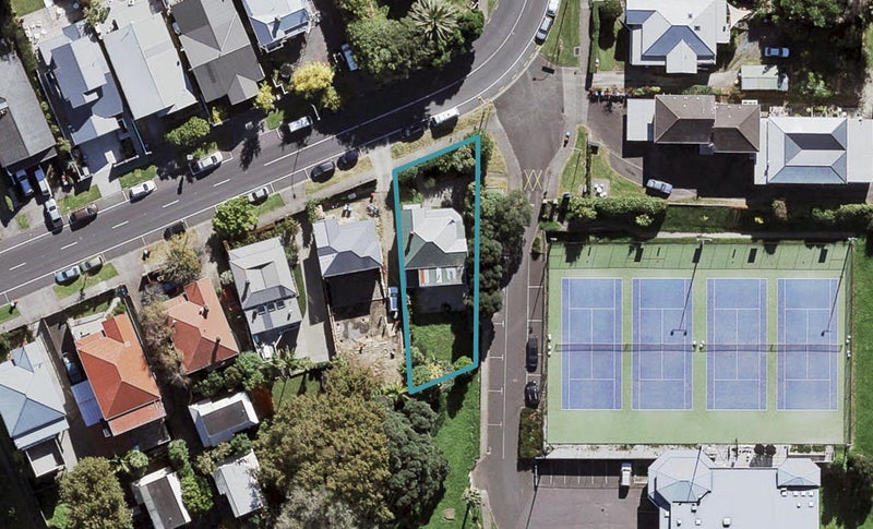 14 West End Road, Herne Bay, Auckland - Carousel 1