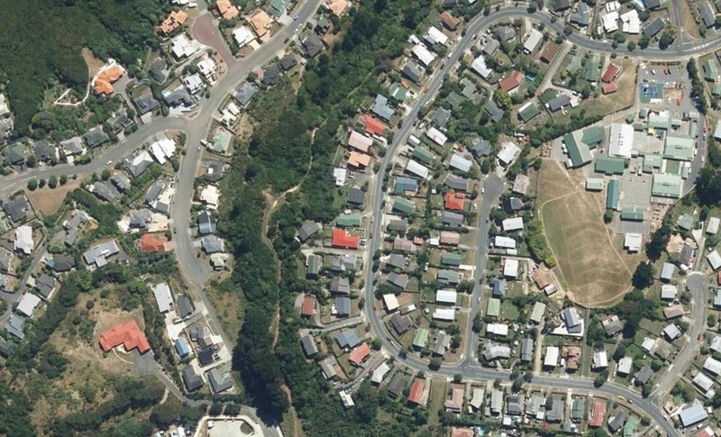 134 Conclusion Street, Ascot Park, Porirua - Carousel 1