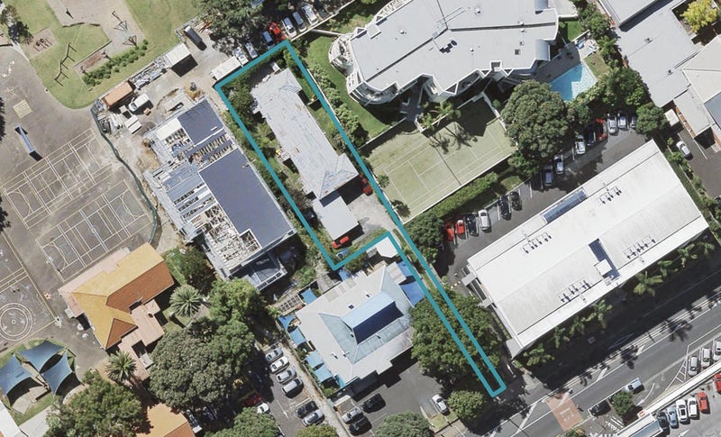 2/29 Anzac Street, Takapuna, Auckland - Carousel 1