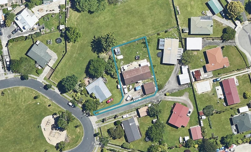 25 Chapman Place, Fairy Springs, Rotorua - Carousel 1