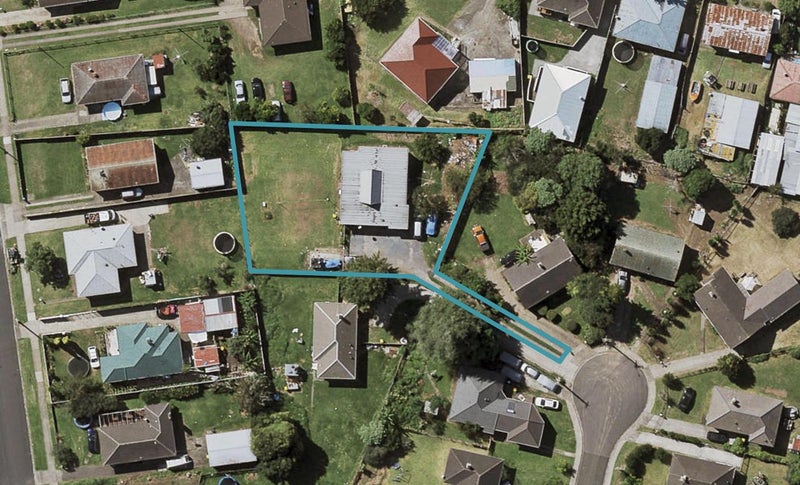 12 Craig Place, Otara, Auckland - Carousel 1