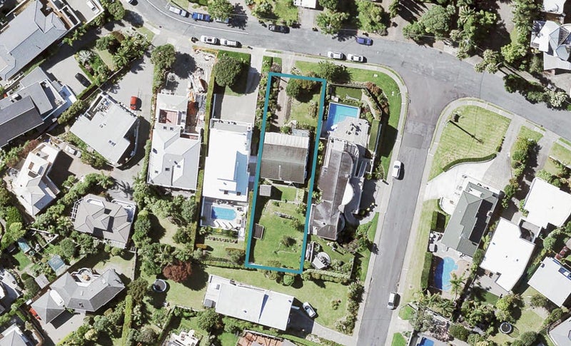 64 Churchill Road, Murrays Bay, Auckland - Carousel 1