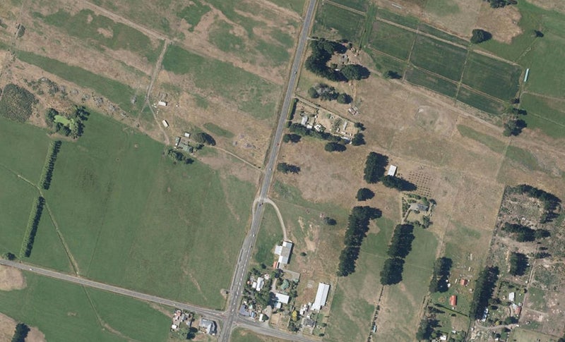 872 State Highway 1, Himatangi, Foxton - Carousel 1