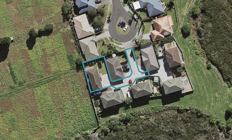 25 Lolim Place, Favona, Auckland - Carousel 1