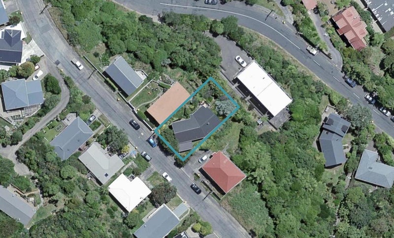 7 Voltaire Street, Karori, Wellington - Carousel 1