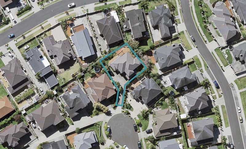 17 Mana Lane, Pinehill, Auckland - Carousel 1