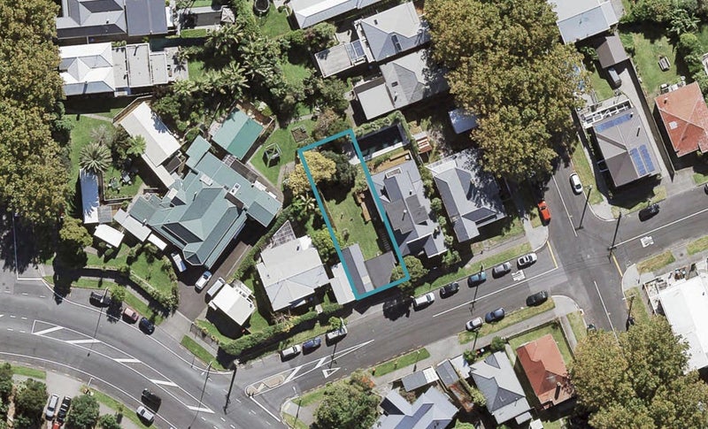 6 Firth Road, Grey Lynn, Auckland - Carousel 1