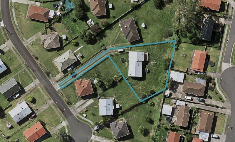 16 Wynton Place, Otara, Auckland - Carousel 1