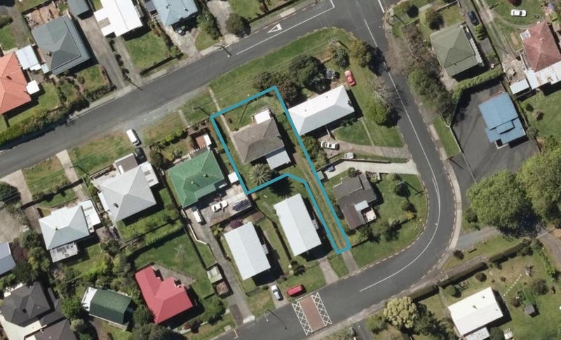 9 Wakelin Street, Kamo, Whangarei - Carousel 1