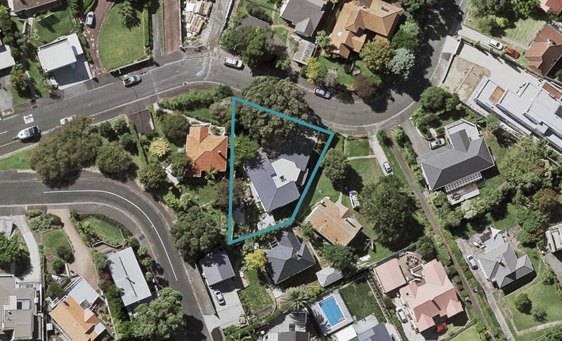 5 Apihai Street, Orakei, Auckland - Carousel 1
