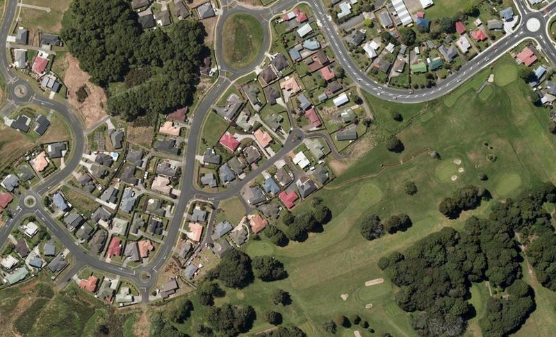 28 Lochiel Place, Kamo, Whangarei - Carousel 1