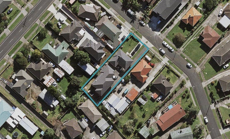 1 Grantham Road, Papatoetoe, Auckland - Carousel 1