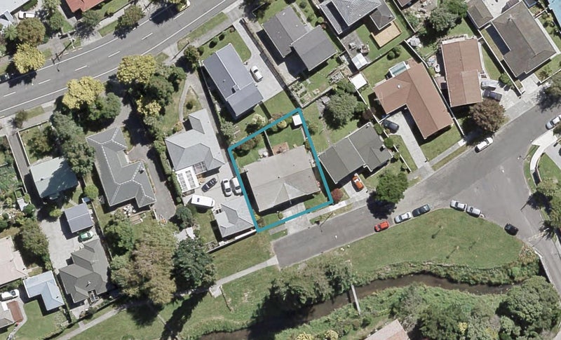 2/21 Hamerton Street, Naenae, Lower Hutt - Carousel 1