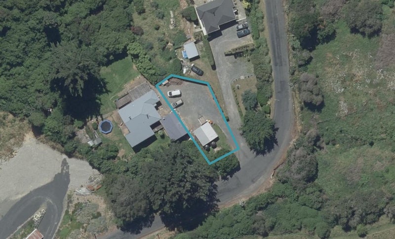 523A Pine Hill Road, Pine Hill, Dunedin - Carousel 1