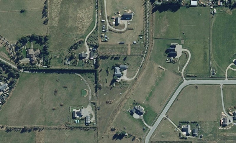 526 Camp Hill Road, Hāwea Flat, Lake Hāwea - Carousel 1