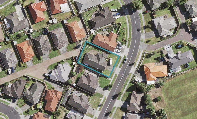38 Foxlaw Street, Randwick Park, Auckland - Carousel 1