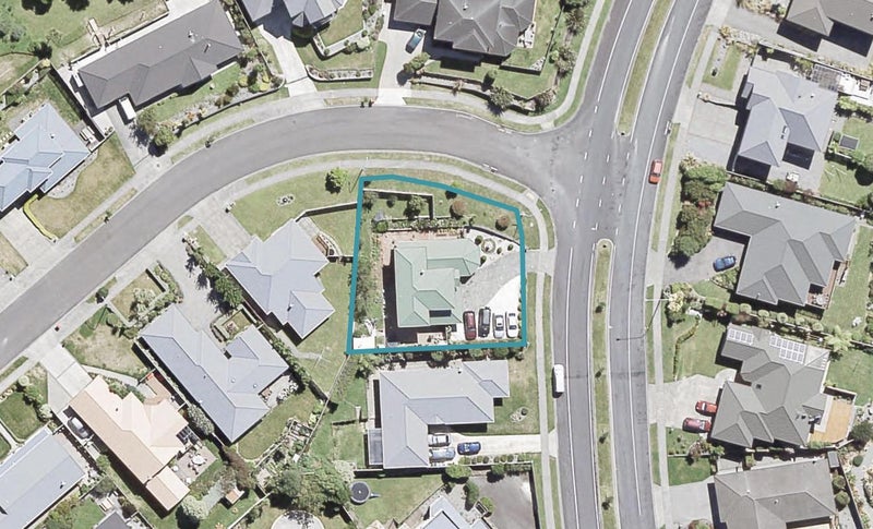 1 Ormrod Grove, Riverstone Terraces, Upper Hutt - Carousel 1
