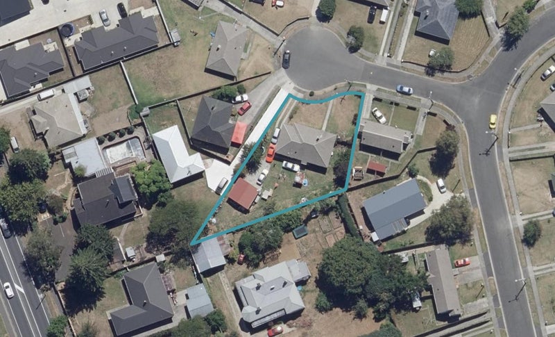 3 Emerson Place, Enderley, Hamilton - Carousel 1