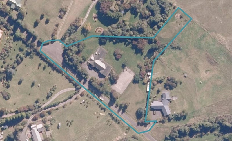 20 Te Moenga Park, Acacia Bay, Taupo - Carousel 1