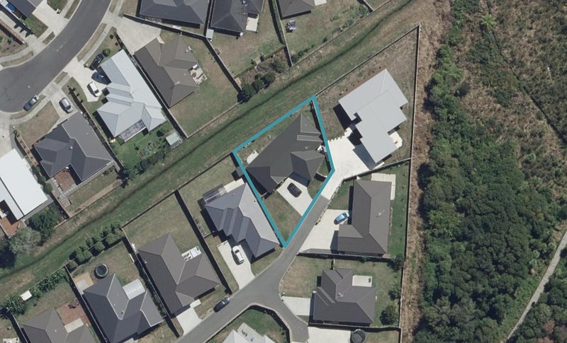 27 Max Landing, Grandview Heights, Hamilton - Carousel 1