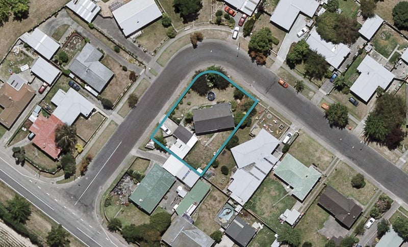 35 Ardrossan Avenue, Flaxmere, Hastings - Carousel 1