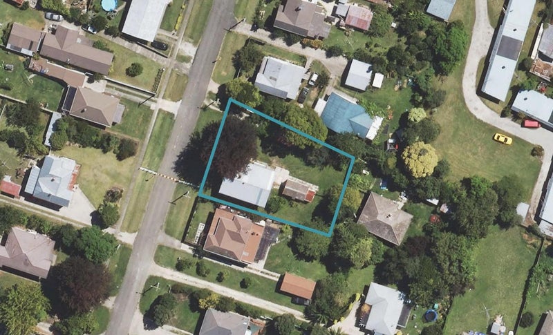 8 Bloomfield Road, Te Hapara, Gisborne - Carousel 1
