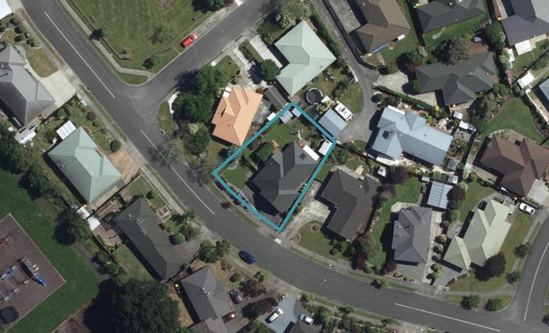 34 Arbor-Lea Avenue, Richmond - Carousel 1