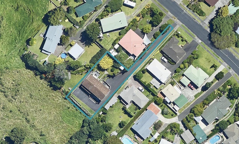42 The Drive, Brookfield, Tauranga - Carousel 1