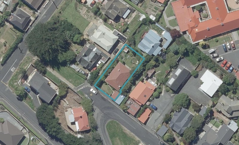 28 Oban Street, Kaikorai, Dunedin - Carousel 1