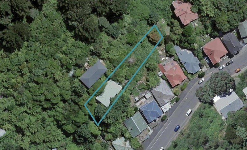 4 Semeloff Terrace, ARO VALLEY 6021, WELLINGTON - Carousel 1