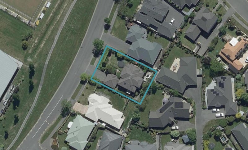 24 Glasnevin Drive, Casebrook, Christchurch - Carousel 1