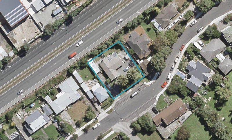 75 Owen Street, Belmont, Lower Hutt - Carousel 1